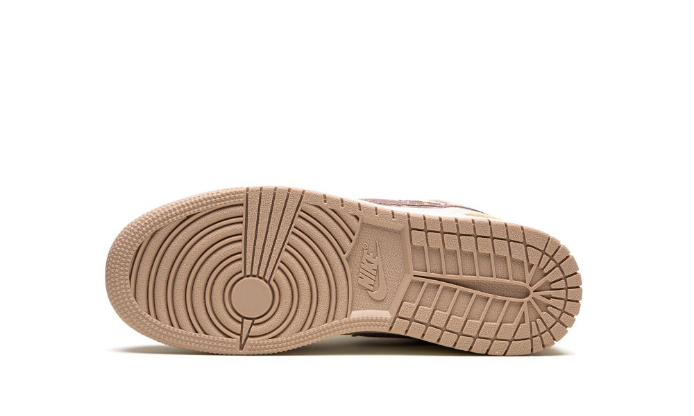 NIKE AIR JORDAN 1 MID PURPLE CRAFT (28.5)