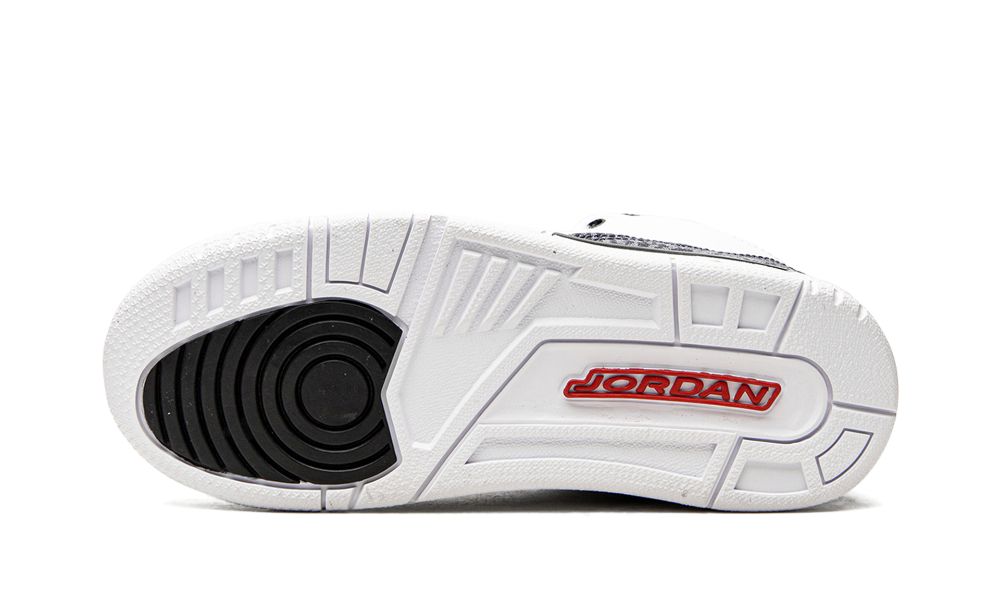 NIKE AIR JORDAN 3 RED DENIM