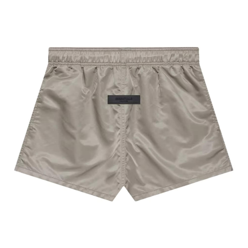 ESSENTIALS SHORTS DESERT BROWN