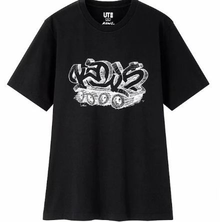 UNIQLO X KAWS T SHIRT WHITE GRAFFITI LOGO TOKYO