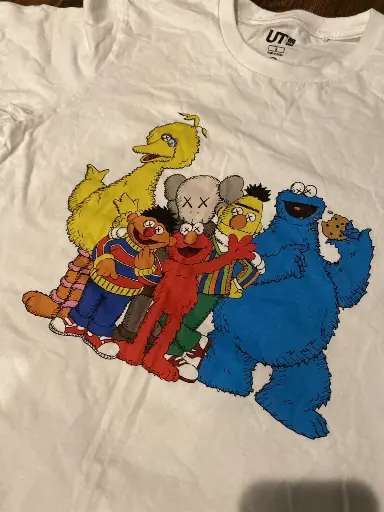 UNIQLO X KAWS T SHIRT SESAME STREET WHITE